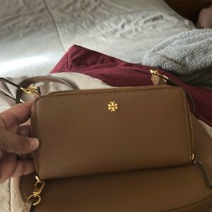 COPY - Tori burch wallet